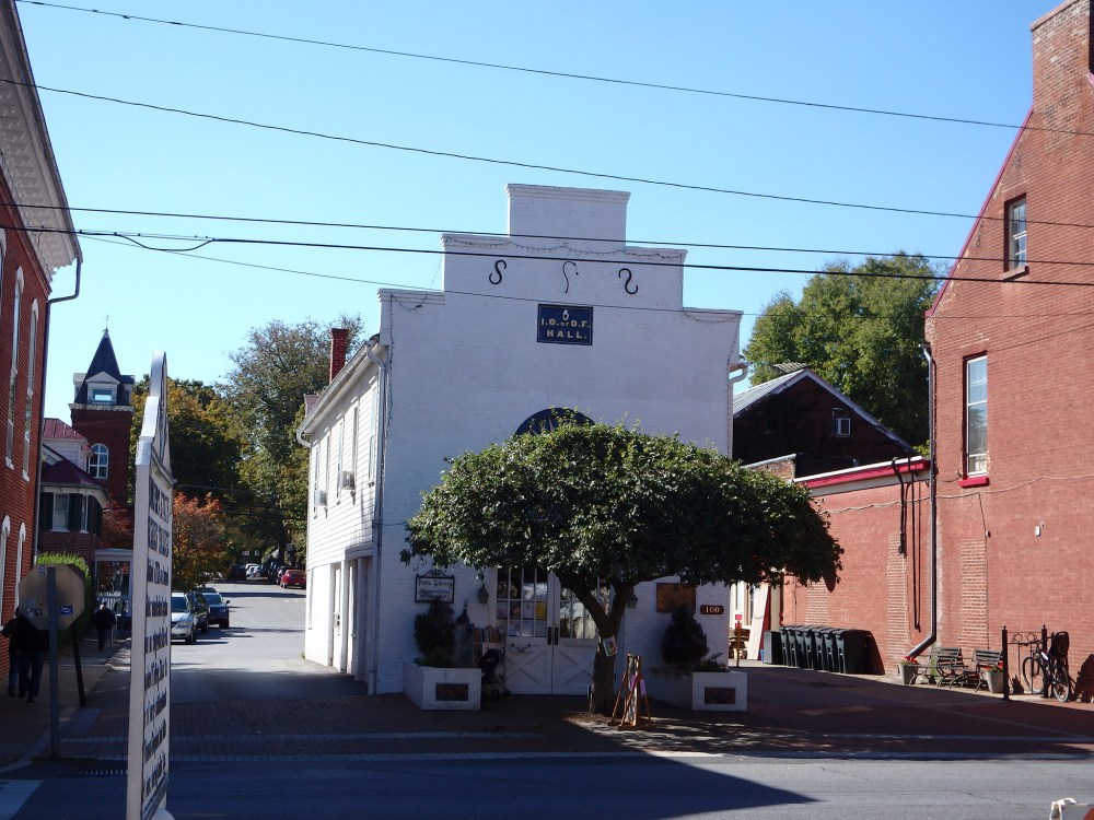 31021560611_e95363232f_k